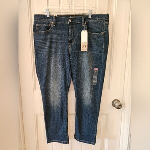 NWT Levi's Boyfriend Jeans Women's Size 33 Dark Wash Denim Classic Fit Mid Rise